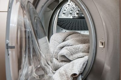 eliminate mold by cleaning your dryer vents